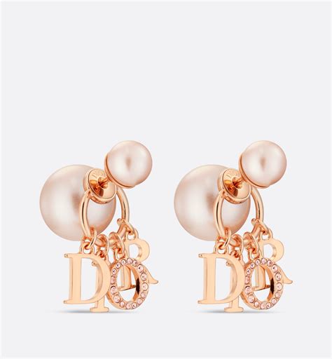 christian dior earrings for women.